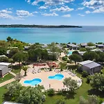 Dom wakacyjny In Novigrad With View